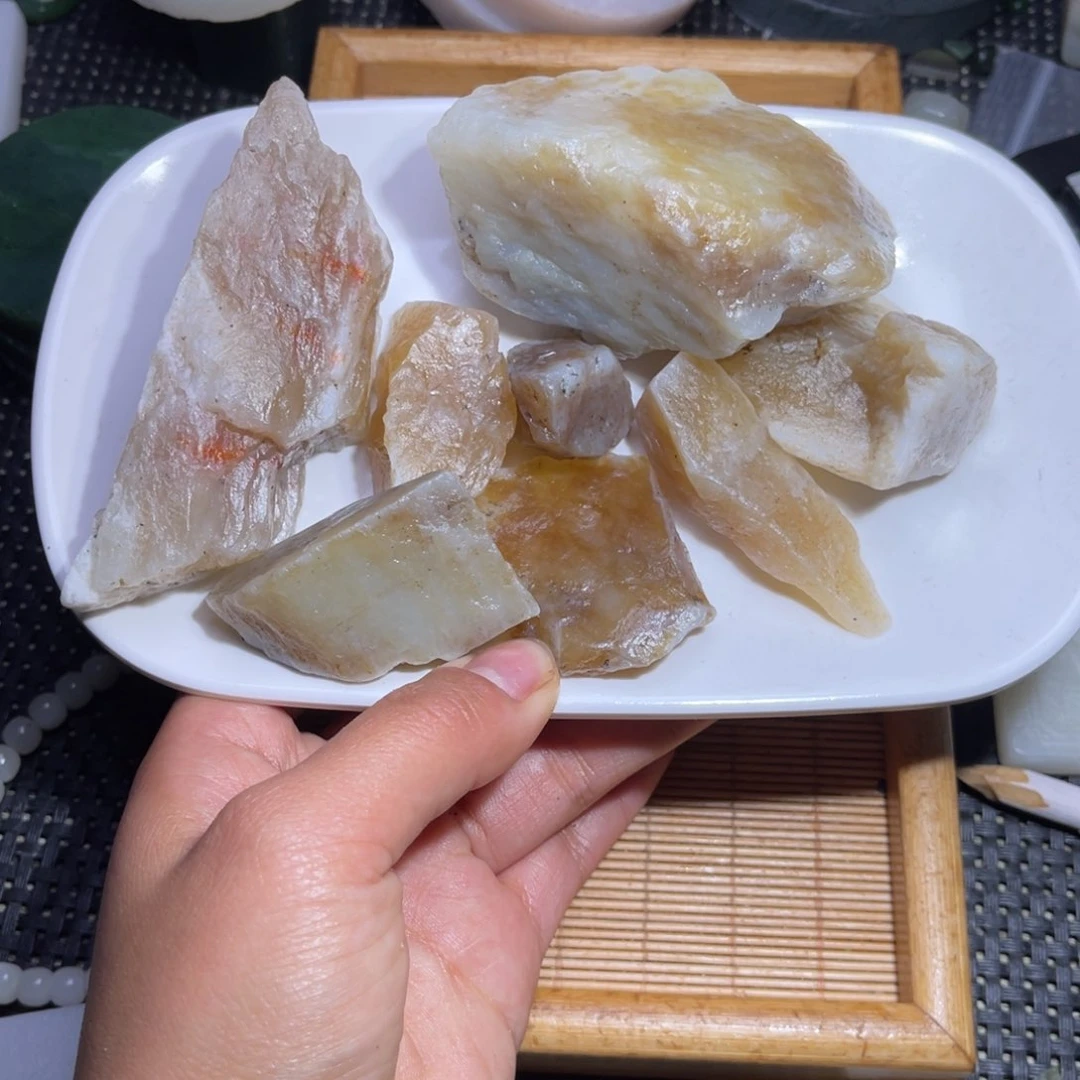 未镶嵌和田玉车挂