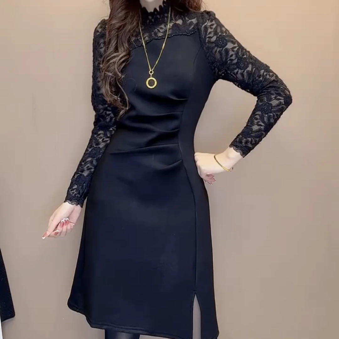 新款时尚拼接蕾丝显瘦连衣裙