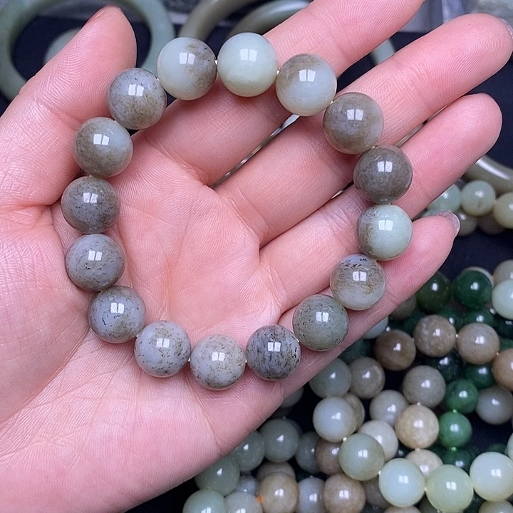 和田玉（糖玉）未镶嵌手链