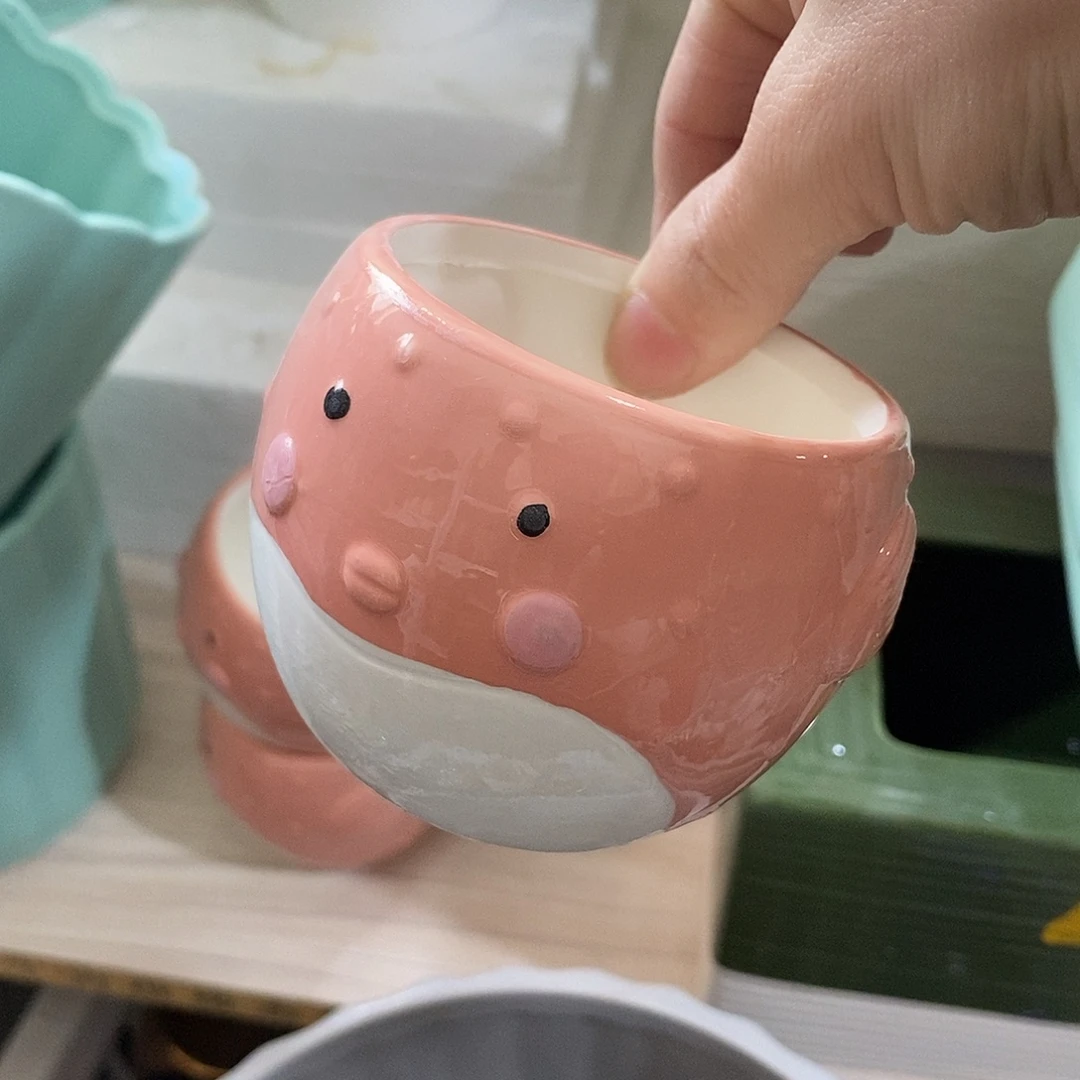 杯子陶盆有孔 瑕疵介意勿拍