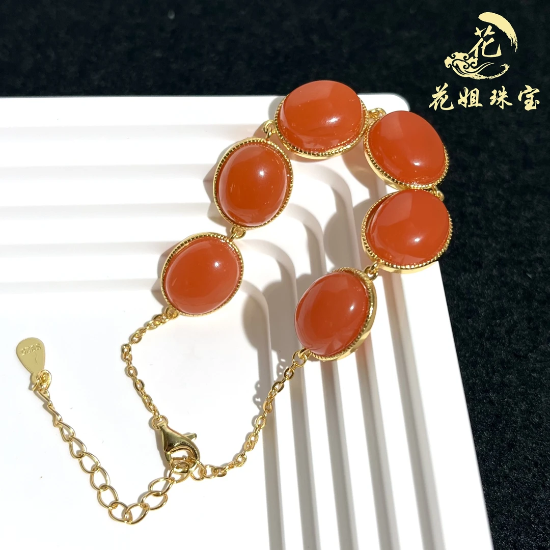 ZW001天然南红精美S925银镶嵌手链，蛋面卡11*9*5mm时尚精美