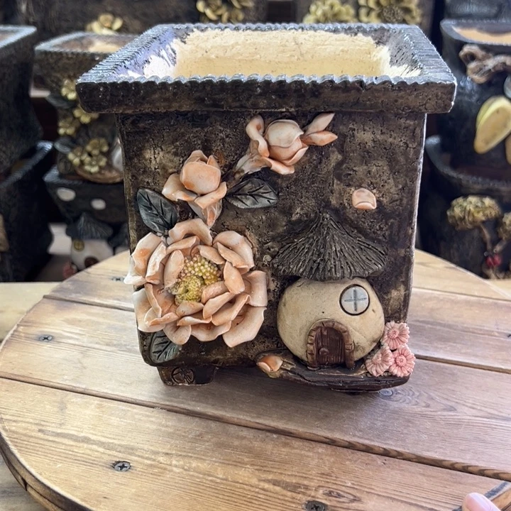 青藤多肉花盆百搭