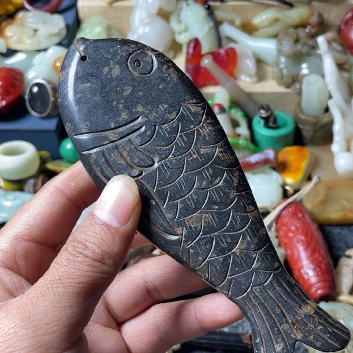 和田玉未镶嵌吊坠(不含链)