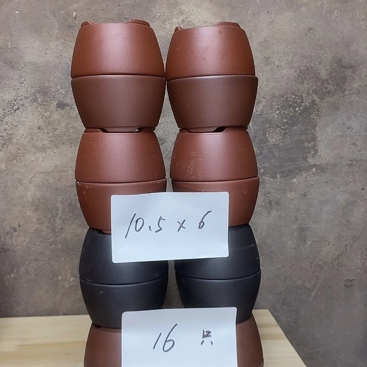 紫砂花盆我在外面