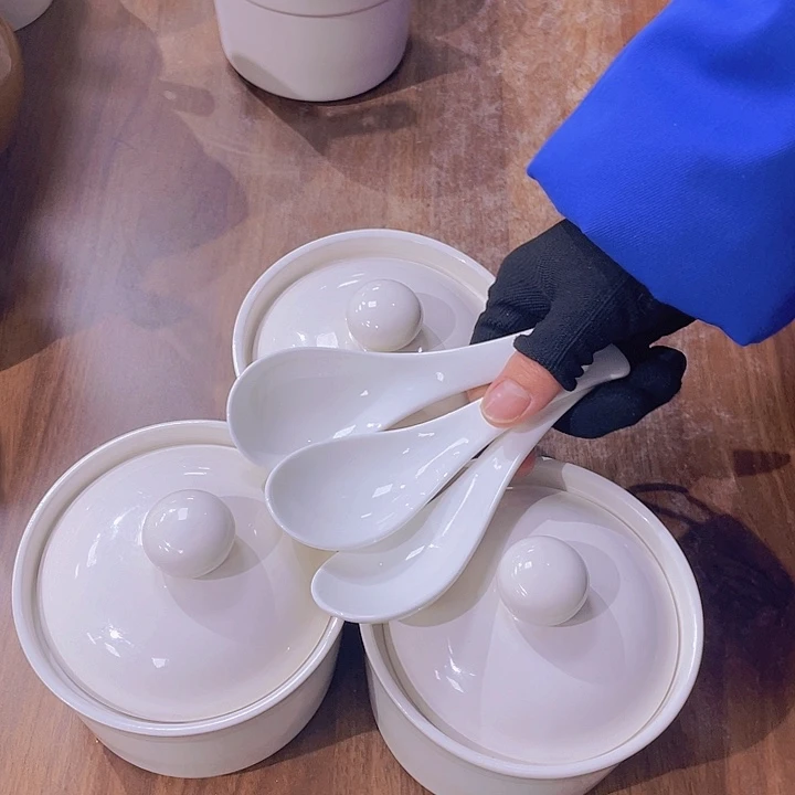 白瓷餐盘餐盘餐盘