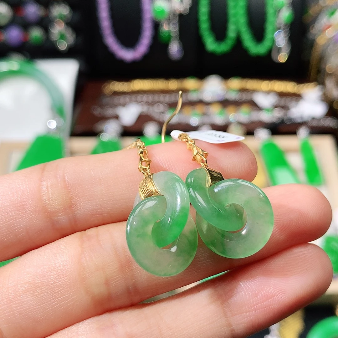 翡翠18K金镶嵌耳饰
