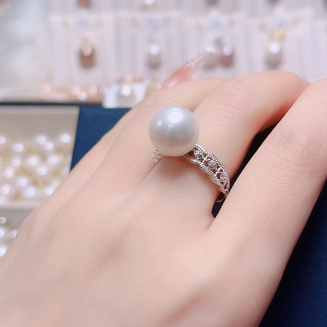 颈饰未镶嵌淡水珍珠