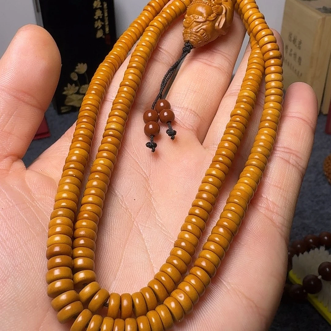 手串橄榄核个哈哈