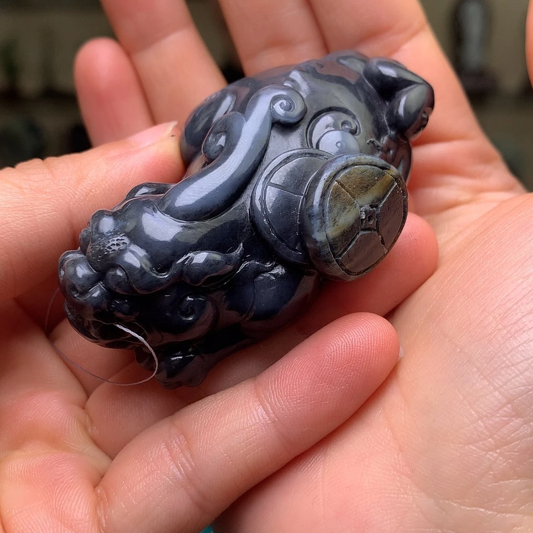 未镶嵌和田玉把件毅**青