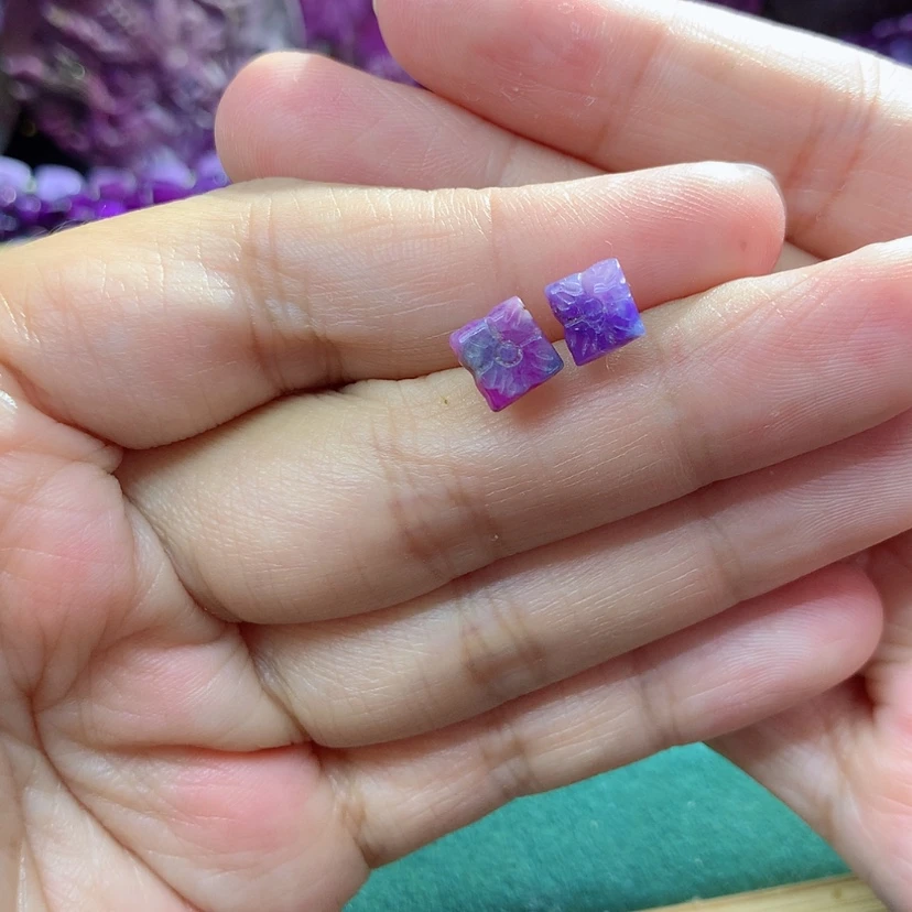 【闪购商品】苏纪石（舒俱来）银S925镶嵌耳钉