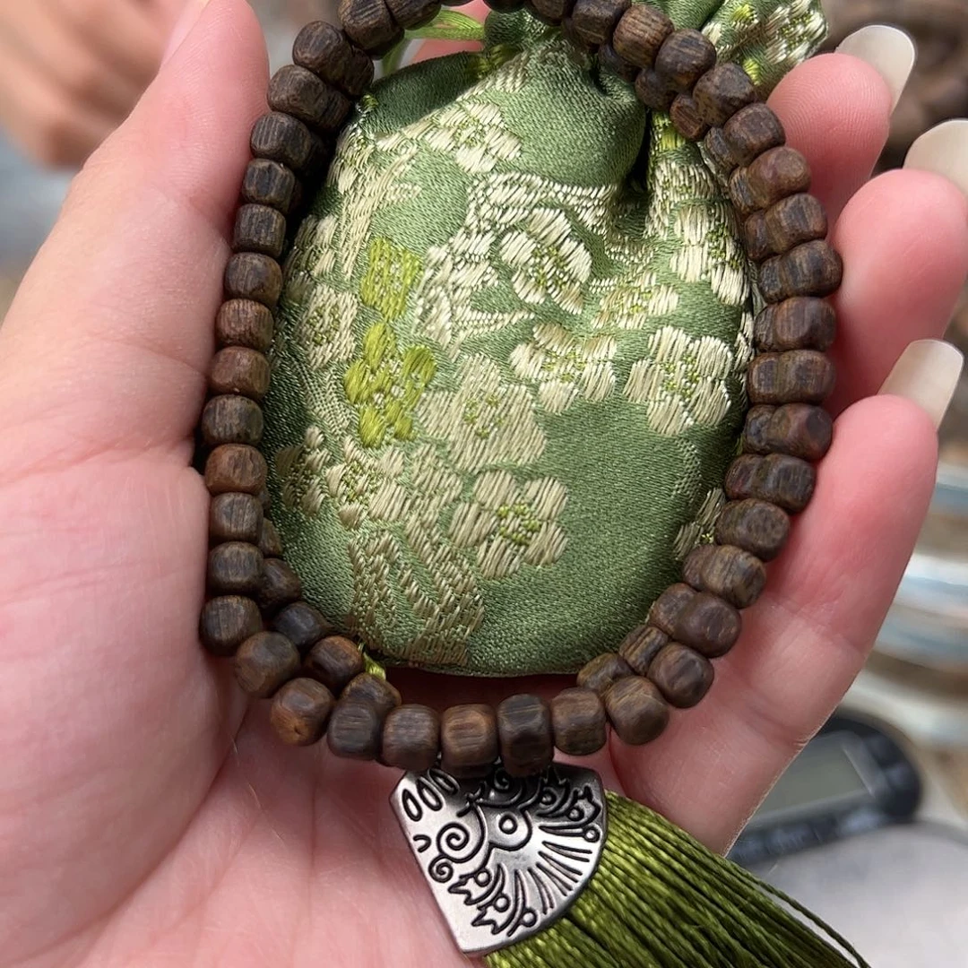 沉香香囊沉香F027奇楠沉香沉水05小方糖单多样性发一