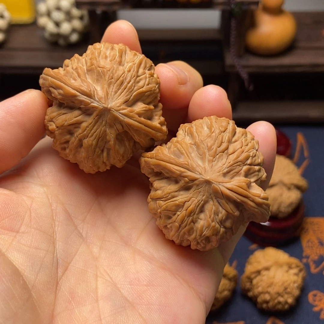 文玩核桃把件全品山地红皮磨盘42
