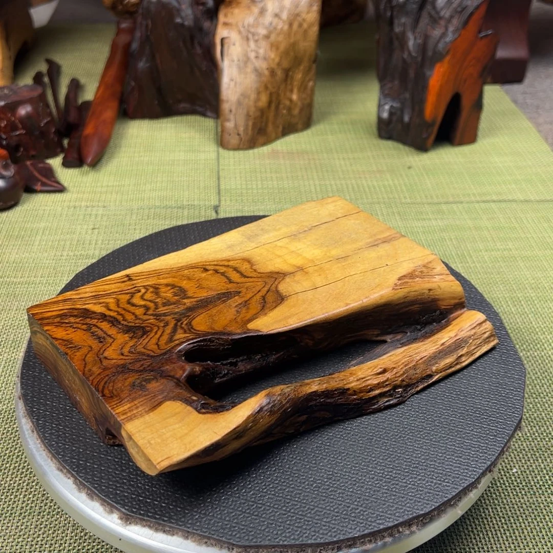 大果紫檀（缅甸花梨）鲁*