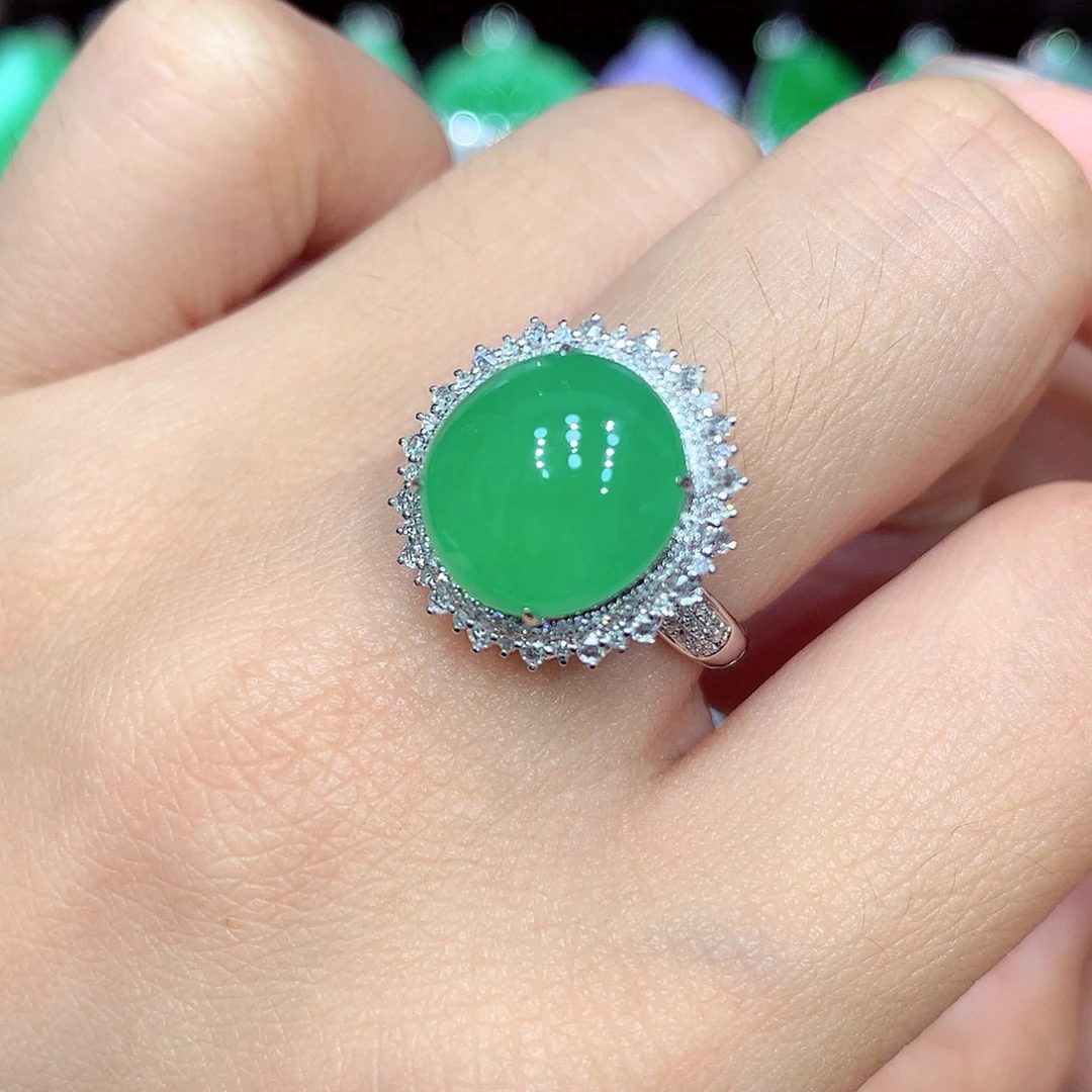 翡翠18K金镶嵌吊坠(赠链)