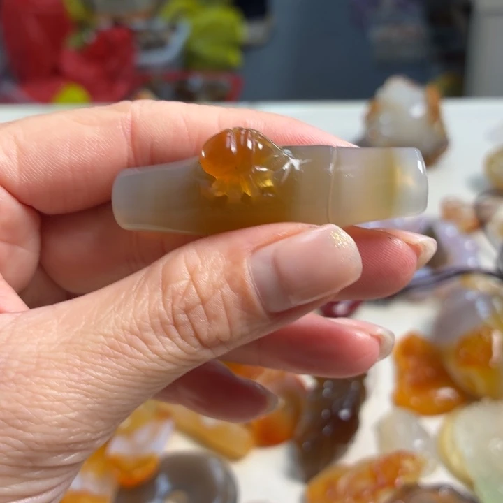 玛瑙/玉髓未镶嵌吊坠(不含链)