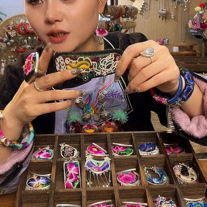 铁合金花岗石发夹