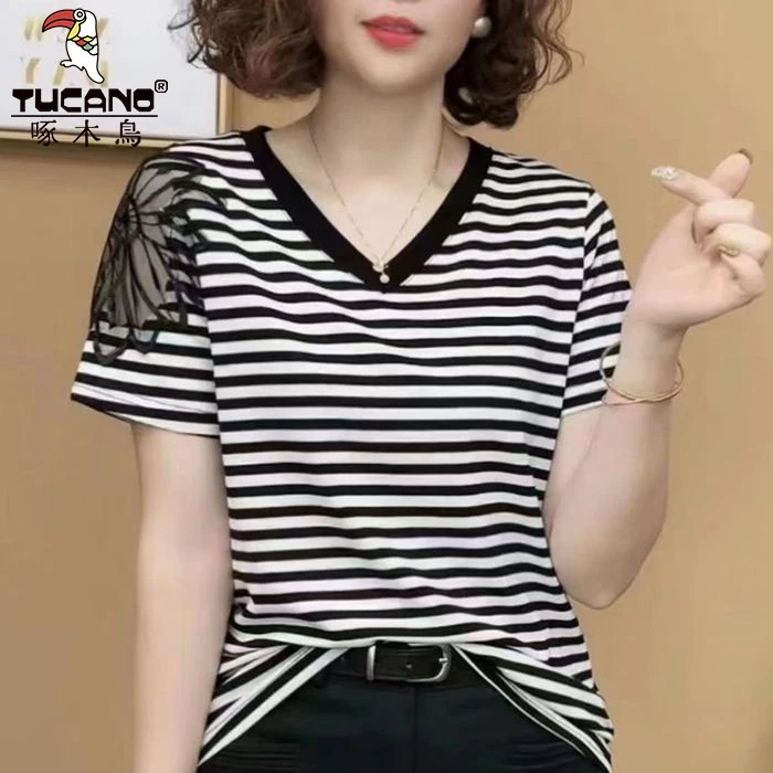 啄木鸟正肩短袖t恤女新款时尚韩版大码V领衫别致百搭上衣ins潮