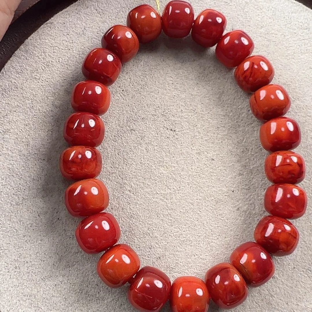 南红玛瑙手串未镶嵌