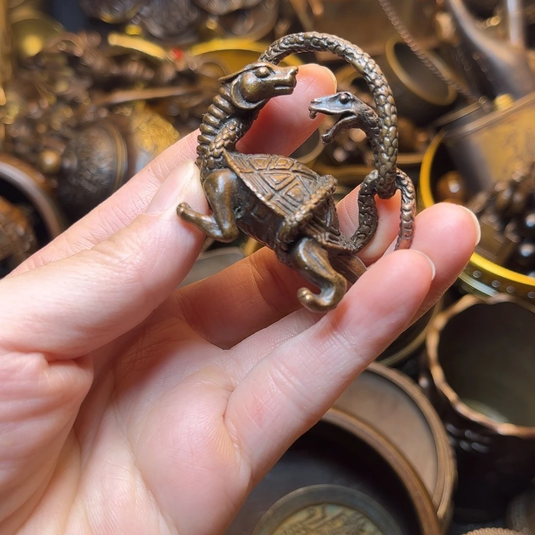 精美铜器工艺品等