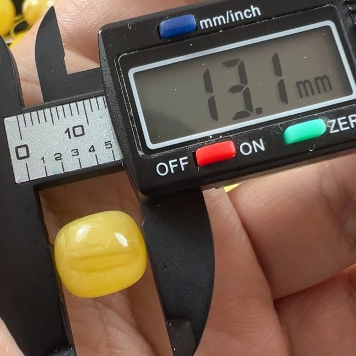 蜜蜡裸石未镶嵌9 杂