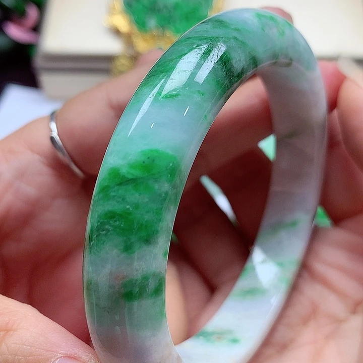 未镶嵌手镯翡翠翡翠