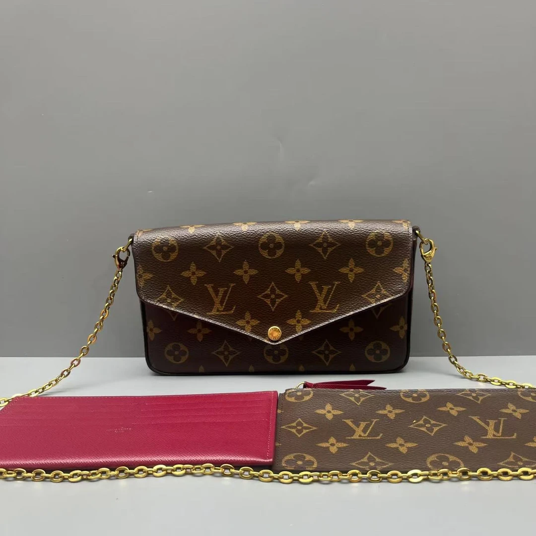 95新 LouisVuitton/路易威登 三合一链条包  尺寸21*12 SV16146