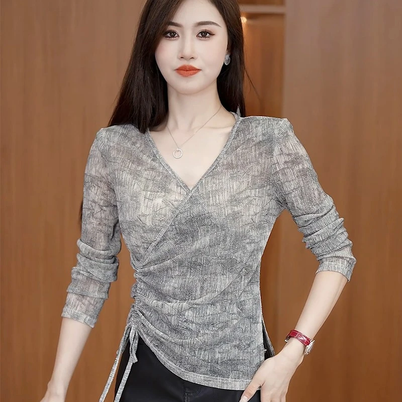 秋款上衣女时尚洋气时髦长袖春秋单穿2024新款爆款早秋扎染t恤女