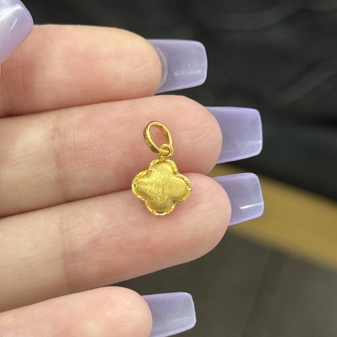 拉丝四叶草滴溜吊坠 足金999