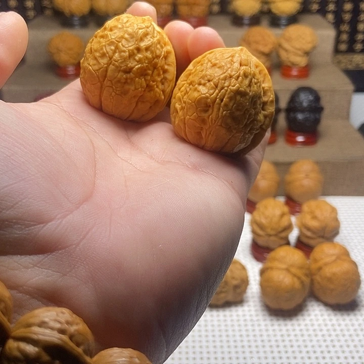 桃核吊坠10太阳系元宝