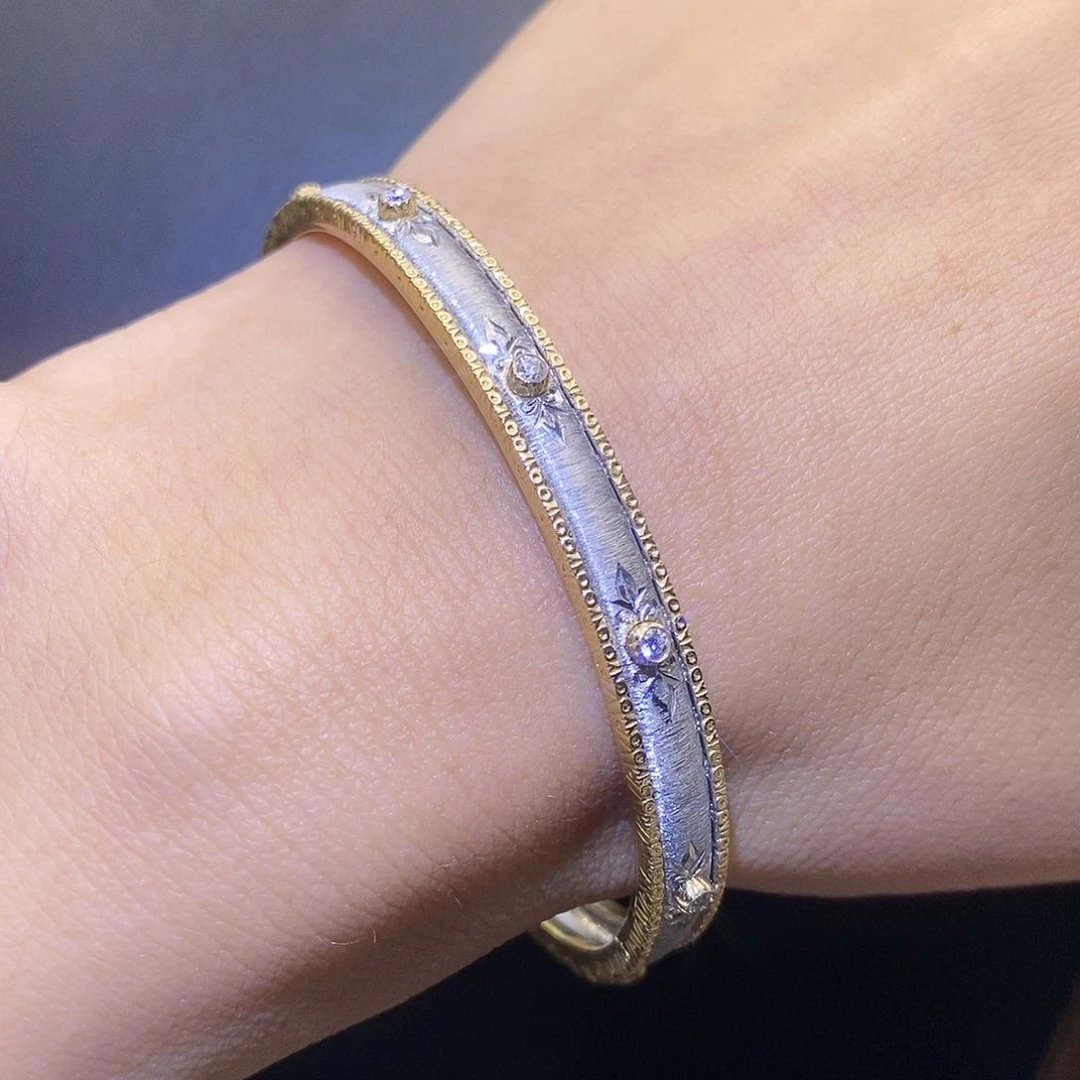 钻石手镯18K金镶嵌拉丝黄白双色