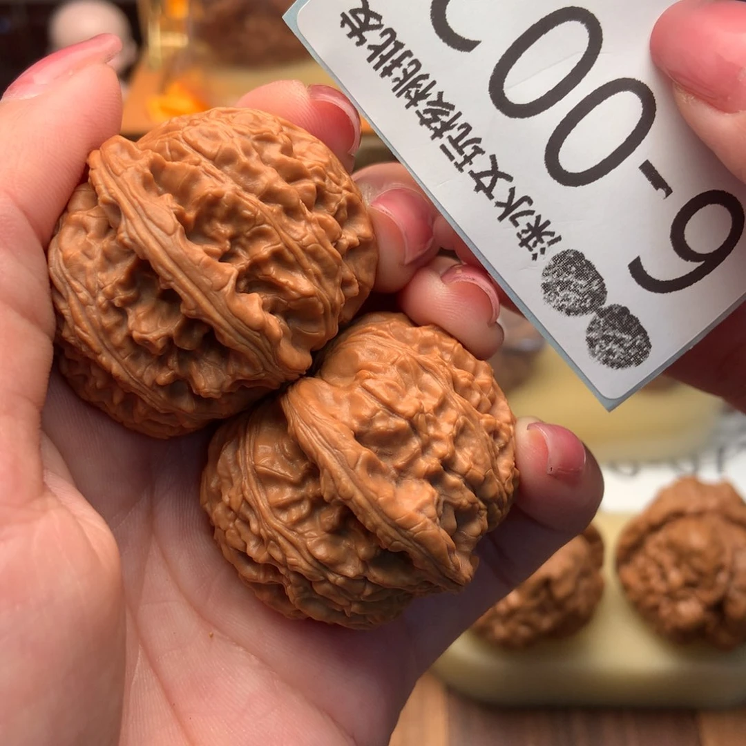 文玩核桃把件42球白