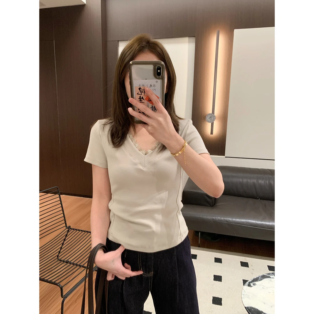 【折扣】YO定制蕾丝拼接V领短袖T恤韩系纯欲修身百搭显瘦套头上衣