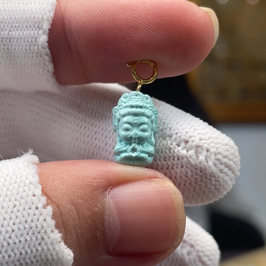 绿松石未镶嵌挂件