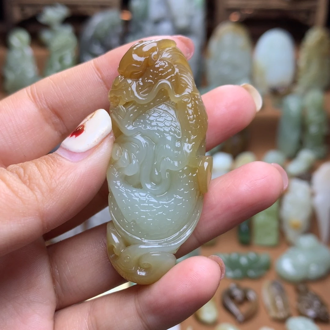 和田玉挂件未镶嵌M