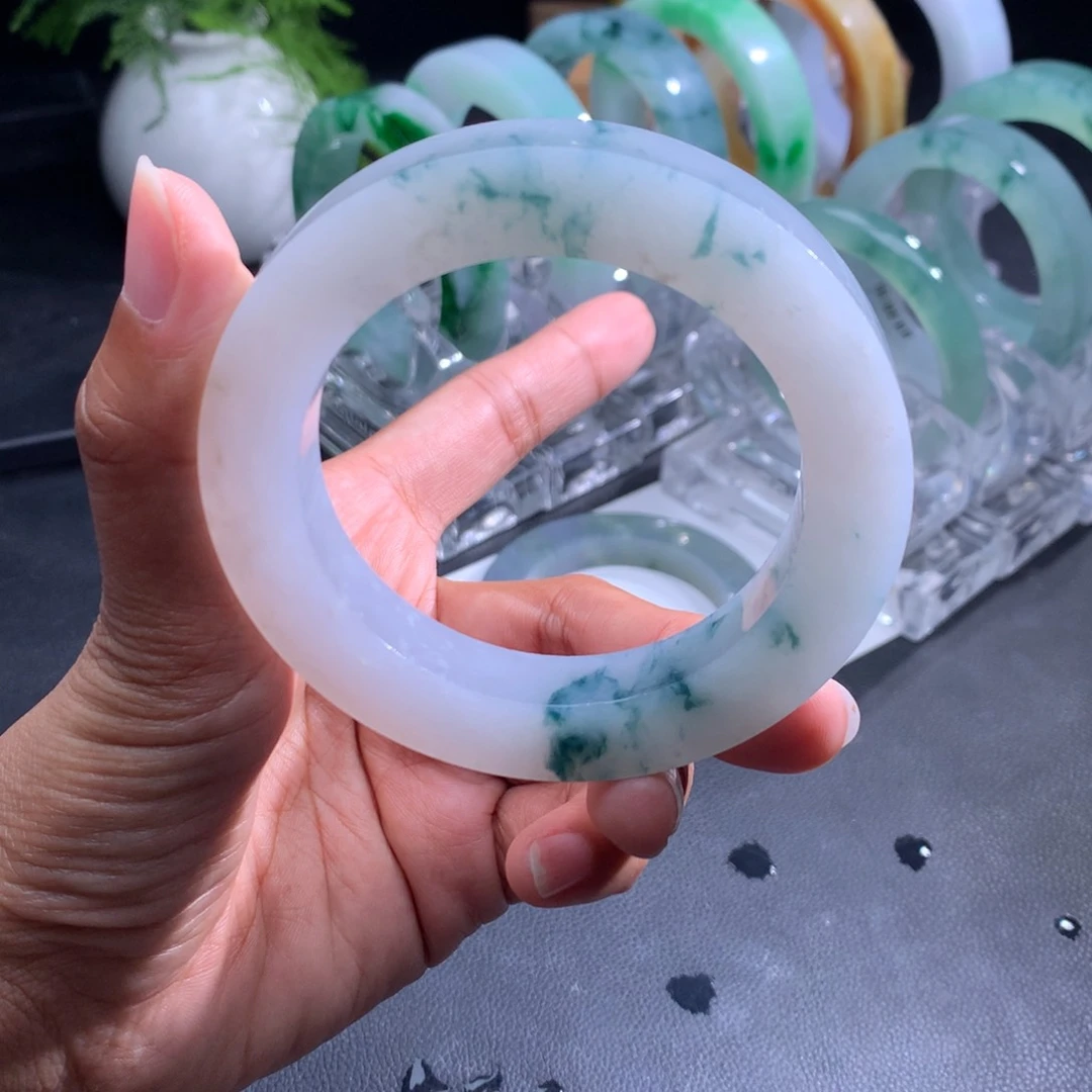 定制翡翠手镯未镶嵌