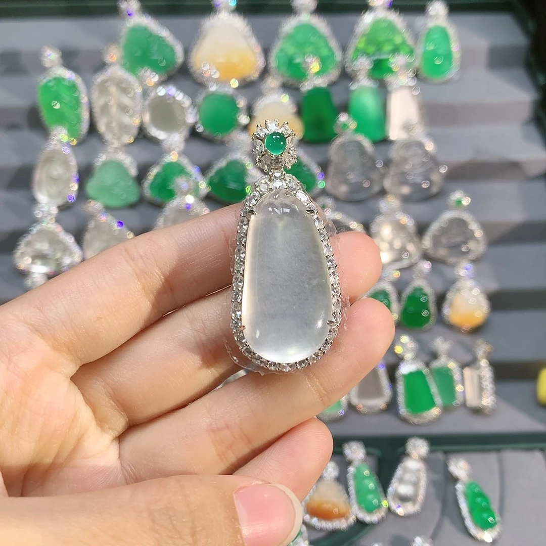 石英质玉颈饰银S925镶嵌对****…