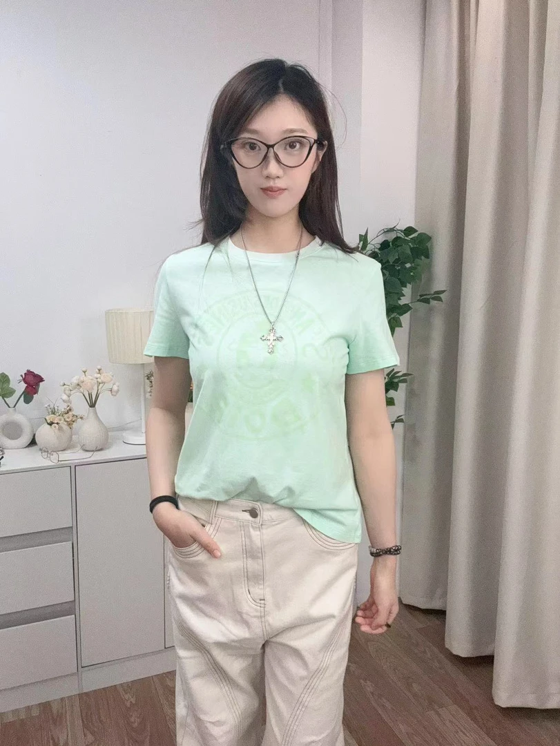 【依萍家】”狮子王“2025新款设计师柔软亲肤休闲短袖HX01DX1004