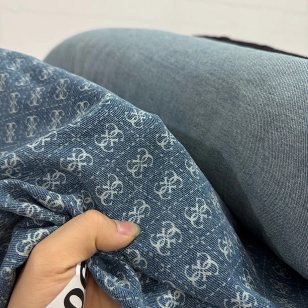 06 纯棉全功艺柔软品牌潮牌牛仔面料3米价