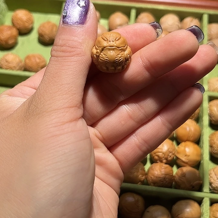 D***D猴头核桃吊坠17雕刻单颗全品