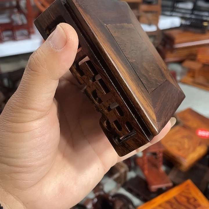 香榧木红木底座工艺品