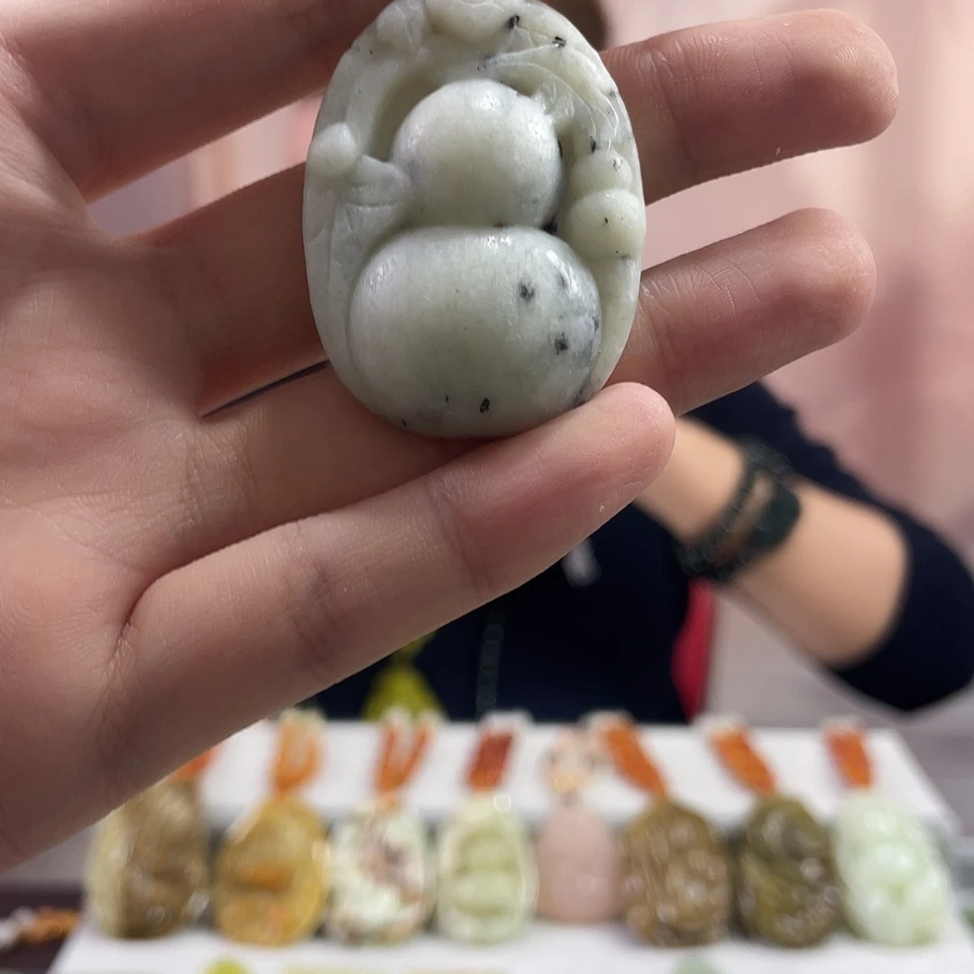 蛇纹石玉未镶嵌吊坠(赠链)