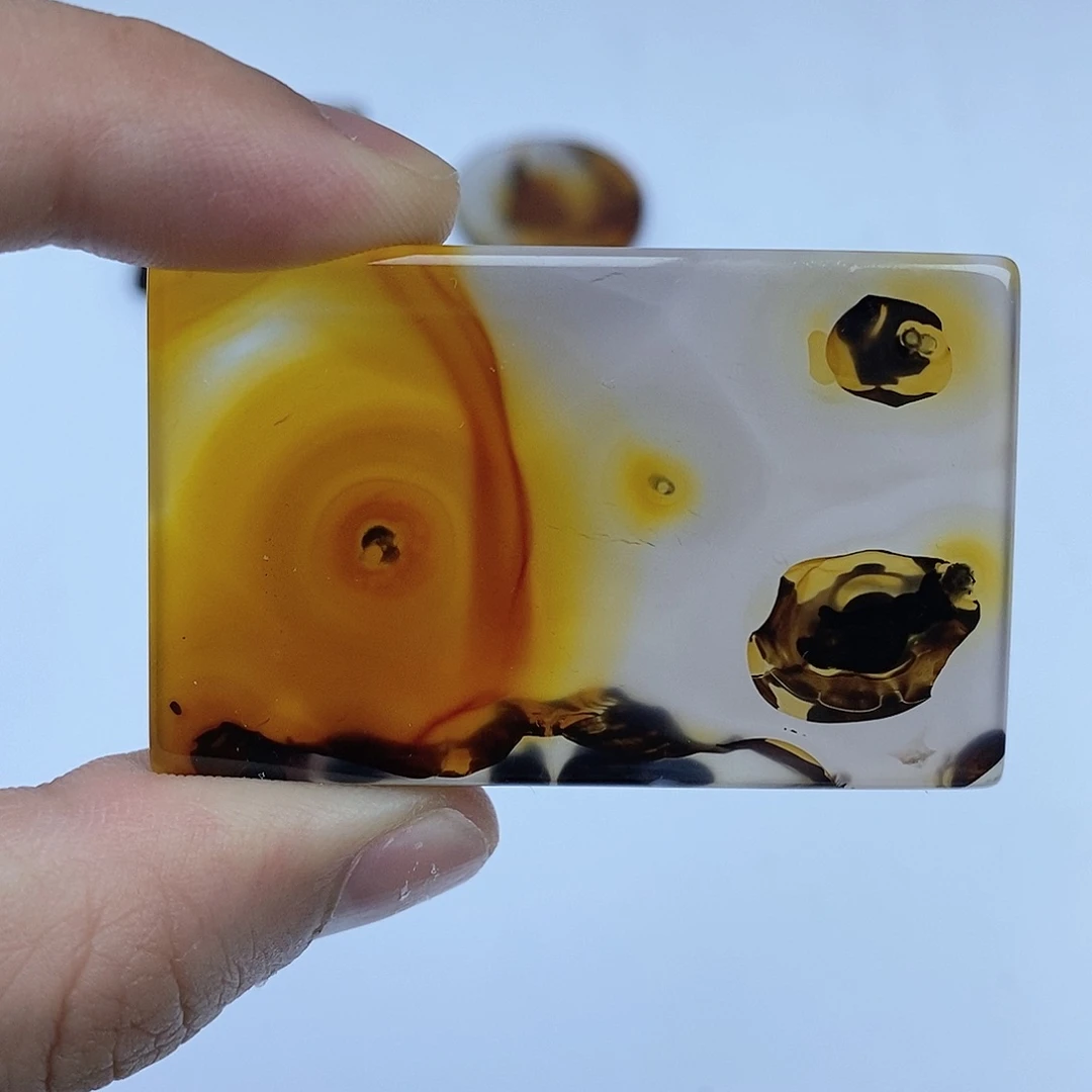 玛瑙/玉髓未镶嵌珠宝半成品