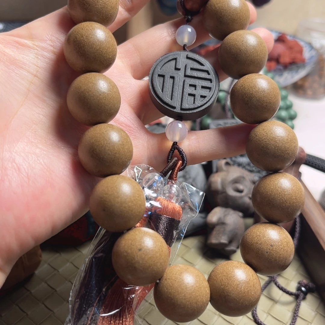 泥塑黄龙熙和1.9的大手持