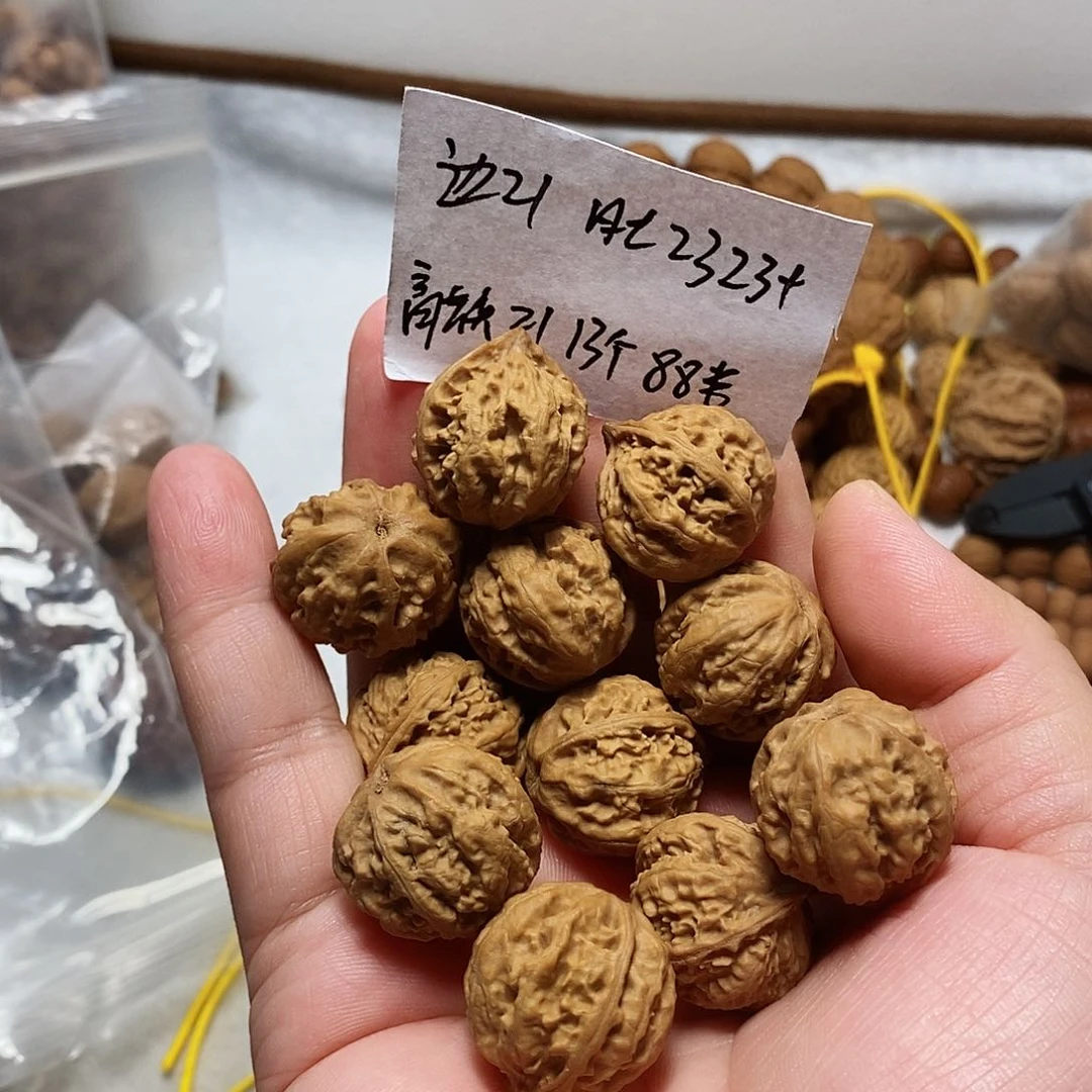 核桃手串/手链心****光八棱绣球单圈