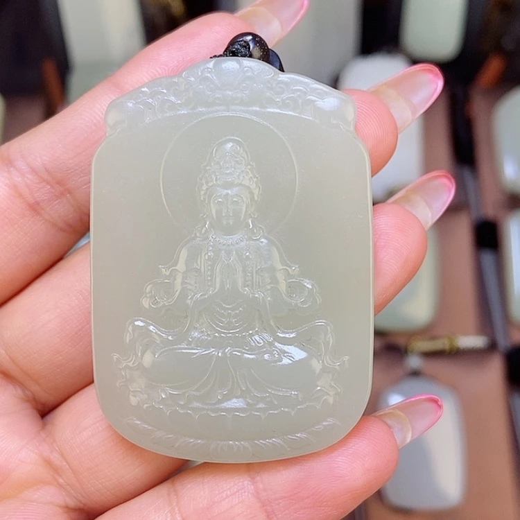 【闪购商品】颈饰未镶嵌和田玉