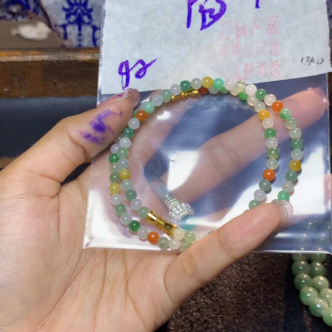 定制翡翠未镶嵌天然缅甸翡翠多样性