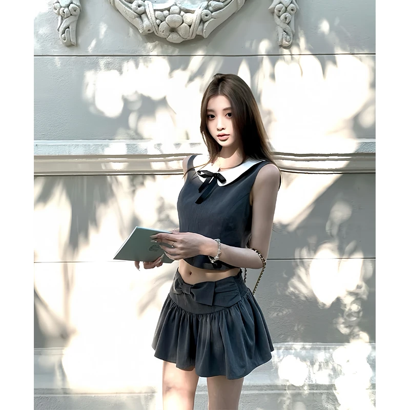 多巴胺风格衣服纯欲风温婉大方无袖背心女夏季新款高腰显瘦百褶裙