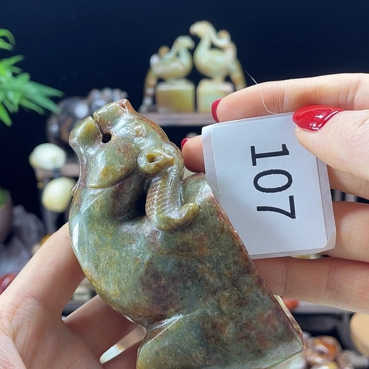 和田玉未镶嵌挂件