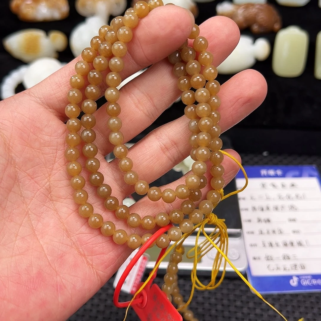 和田玉颈饰未镶嵌君**下