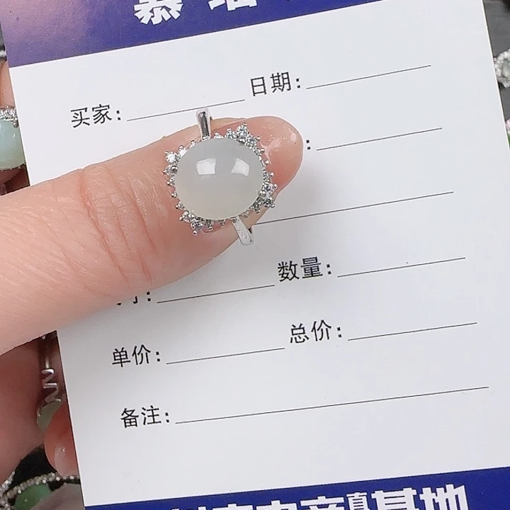 翡翠戒指银S925镶嵌缅甸a货翡翠戒指s925银镶